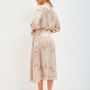 Платье Esthetic Code z-0155 бежевый шелк с цветами миди
